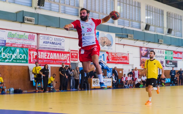 filippos aek karipidis