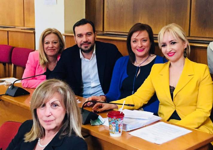 karatzioula per4