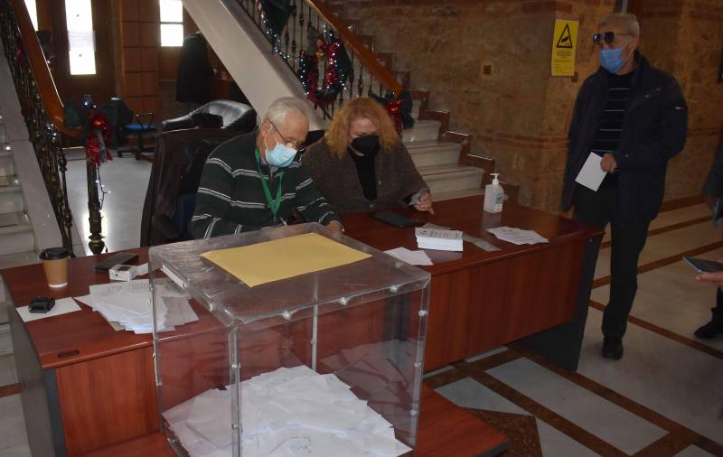 pasok ekloges b4