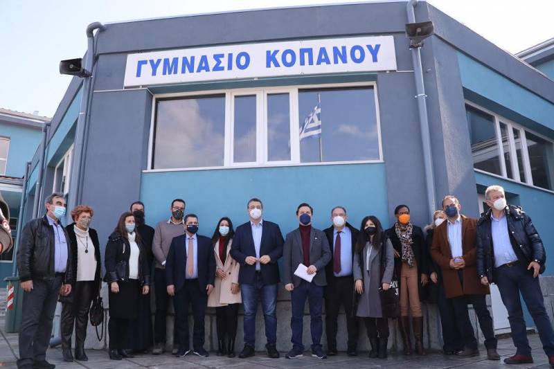 tztzi kopanos