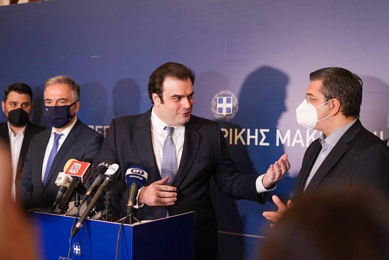 220318 Pierrakakis6