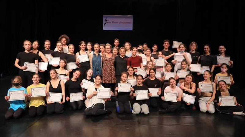 veria dance 9568