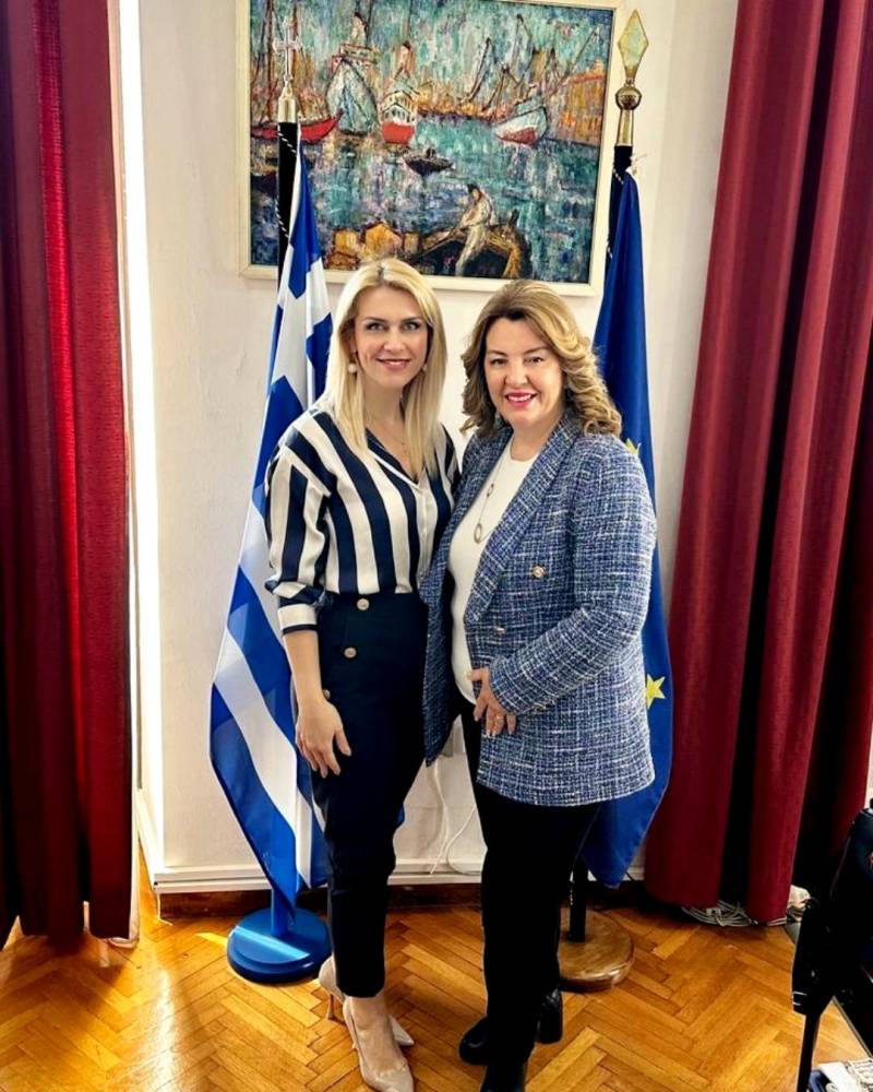 toupektsi antoniou