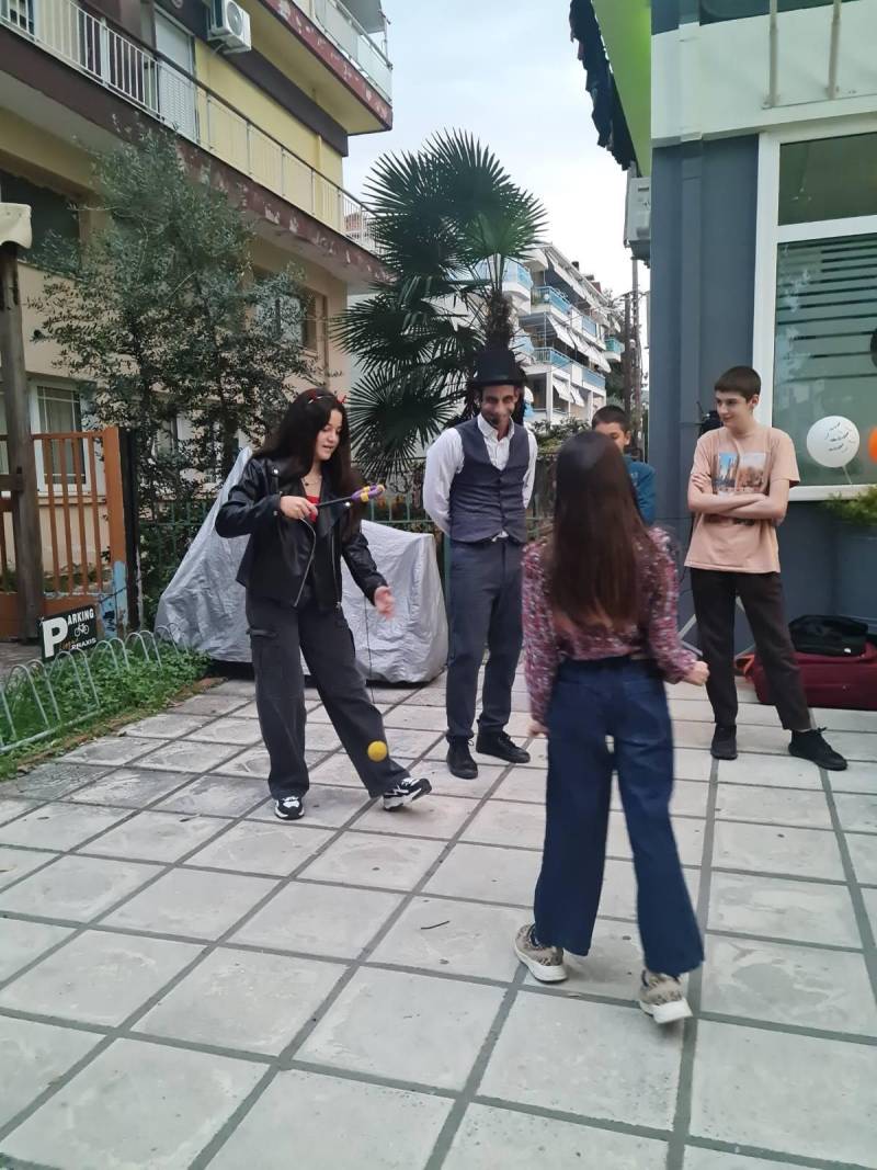 lingua halloween3