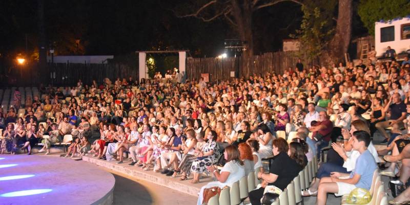 rena morfi naoussa 2025 13